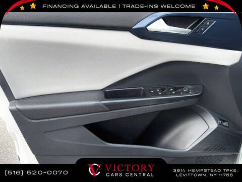 2023 Volkswagen Taos SE