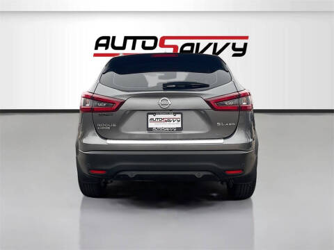 2022 Nissan Rogue Sport SL