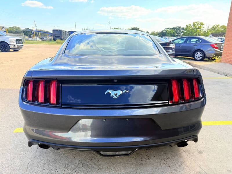 2016 Ford Mustang