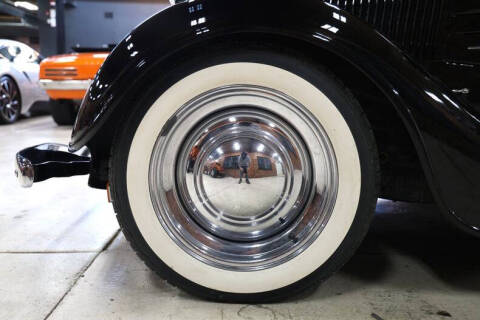 1934 Plymouth Barracuda