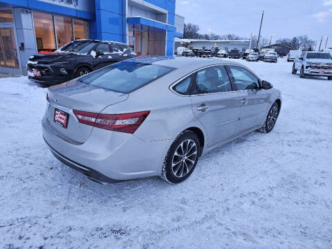 2017 Toyota Avalon XLE