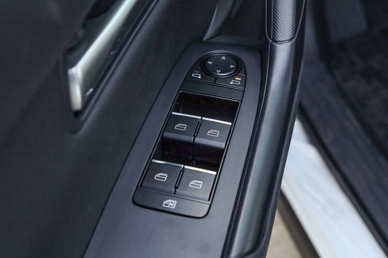 2025 Mazda CX-50 2.5 S Select