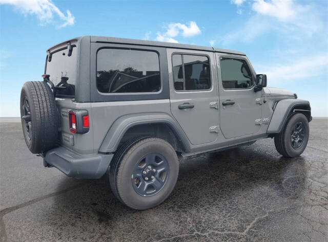 2018 Jeep Wrangler Unlimited for sale at Muskegon Motors in Muskegon, MI