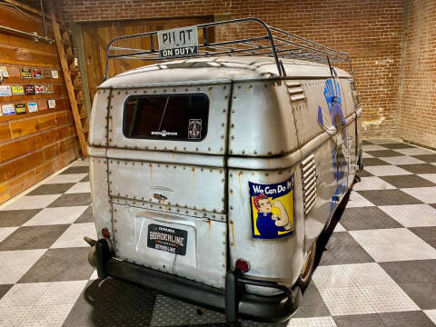 1961 Volkswagen Bus