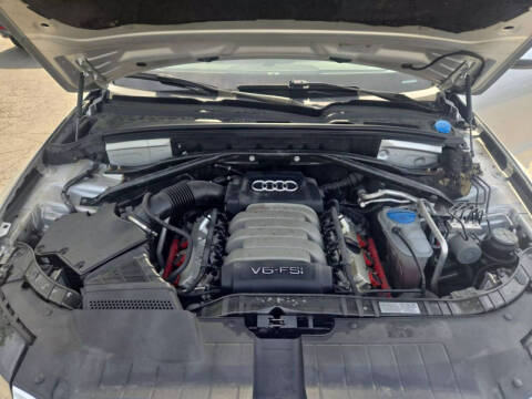 2012 Audi Q5 3.2 quattro Premium Plus