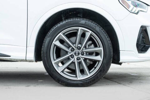 2022 Audi Q3 quattro S line Prem Plus 45 TFSI