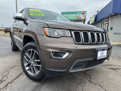 2018 Jeep Grand Cherokee for sale at Guarantee Motors,  INC in Villa Park IL