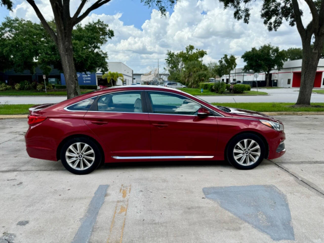 2015 Hyundai SONATA for sale at Zoom Auto Exchange LLC in Orlando, FL