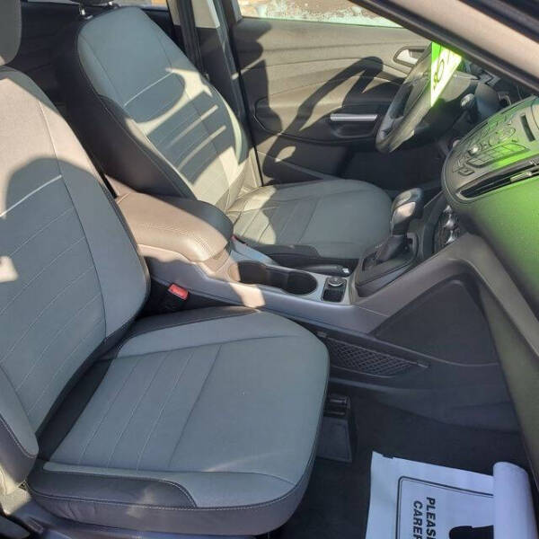 2015 Ford Escape SE