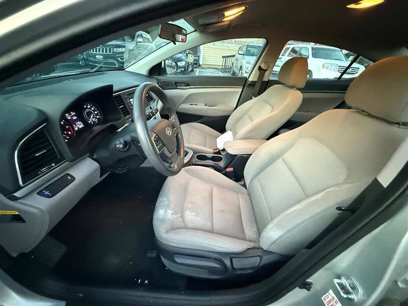 2017 Hyundai Elantra