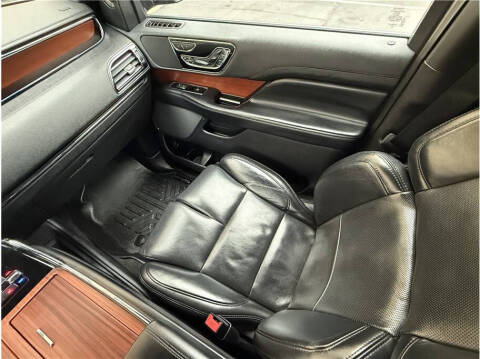 2020 Lincoln Navigator L Reserve