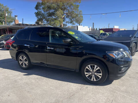 2017 Nissan Pathfinder S