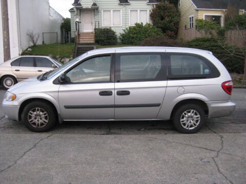 Old minivans for store sale