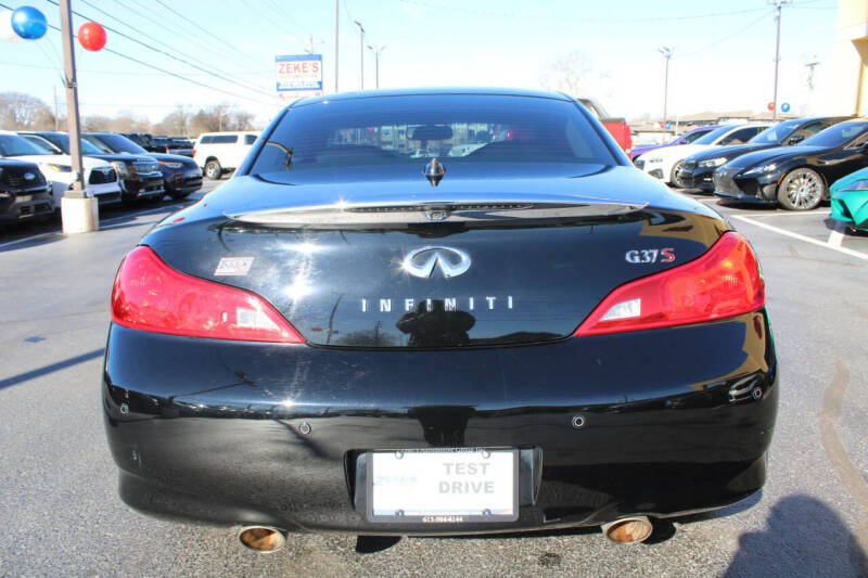 2013 Infiniti G37 Convertible