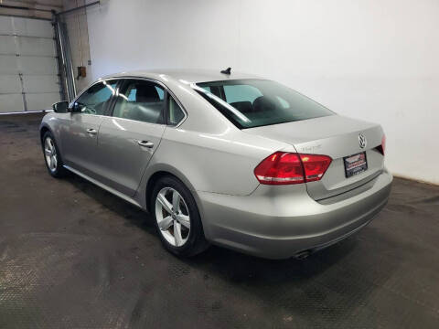 2014 Volkswagen Passat 1.8T SE