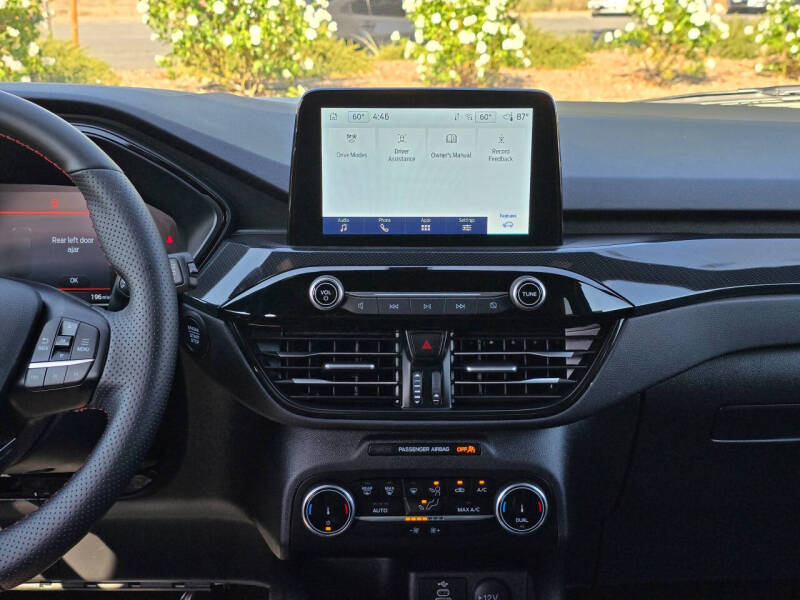 2025 Ford Escape ST-Line