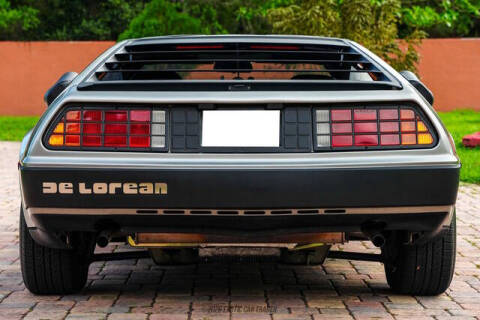 1981 DeLorean DMC-12