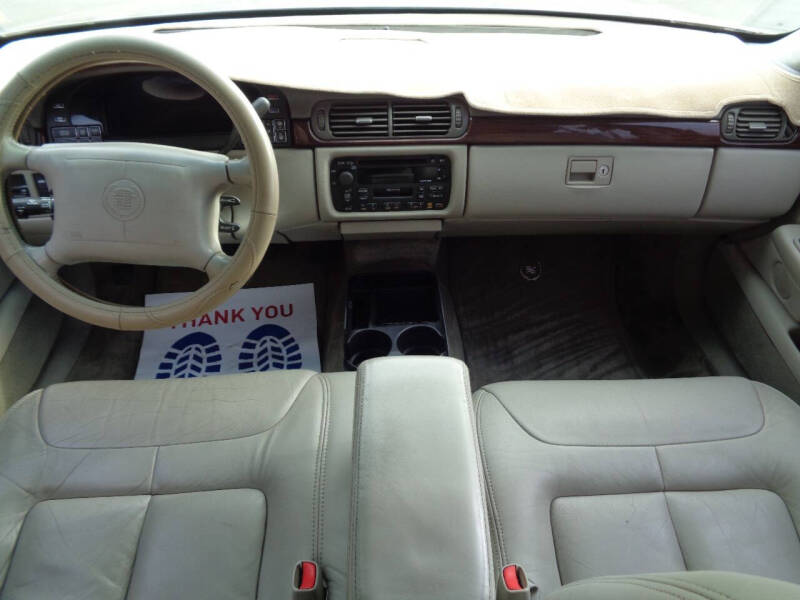 1999 Cadillac DeVille D'elegance