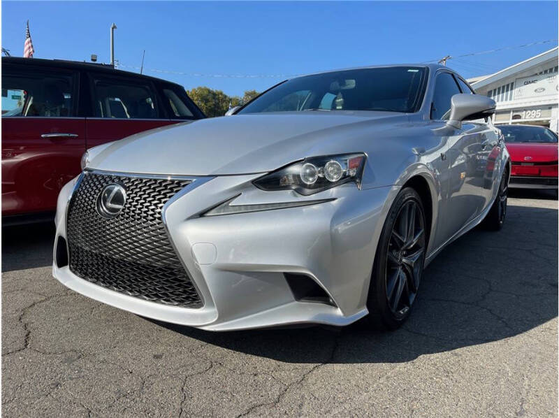 2015 Lexus IS 250's photo