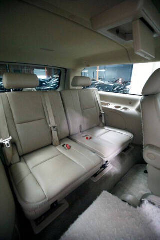 2013 Chevrolet Suburban LTZ