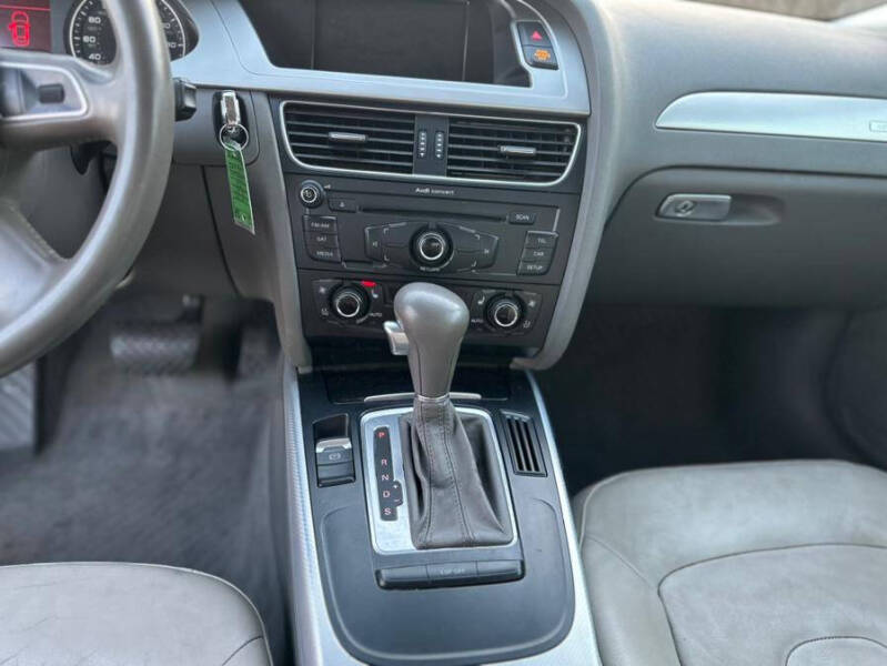 2010 Audi A4 2.0T quattro Premium Plus