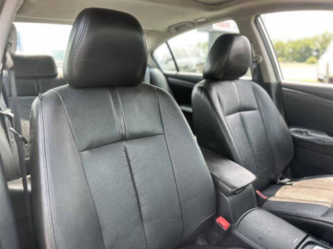 2010 Nissan Altima 3.5 SR