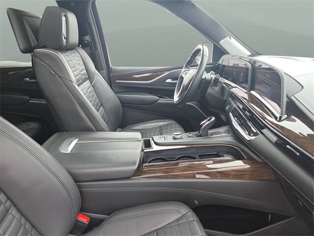 2023 Cadillac Escalade ESV Sport Platinum