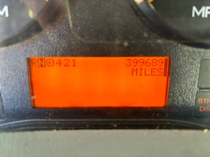 2015 International 26 ft CDL Reefer Box Truck