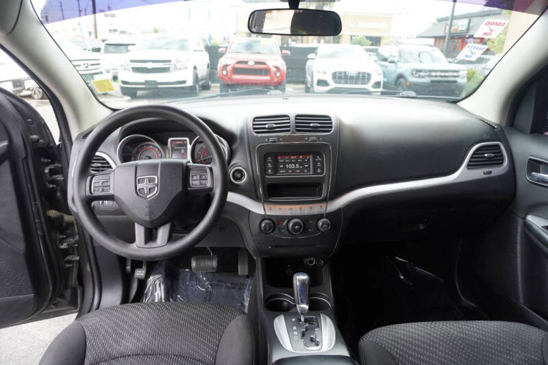 2017 Dodge Journey SE