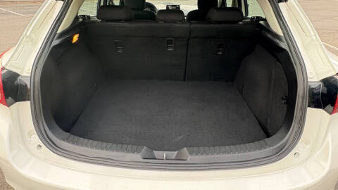 2017 Mazda MAZDA3 Sport