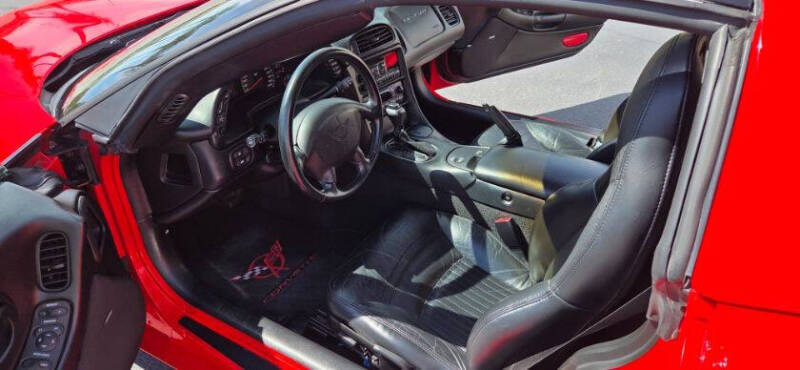 2004 Chevrolet Corvette