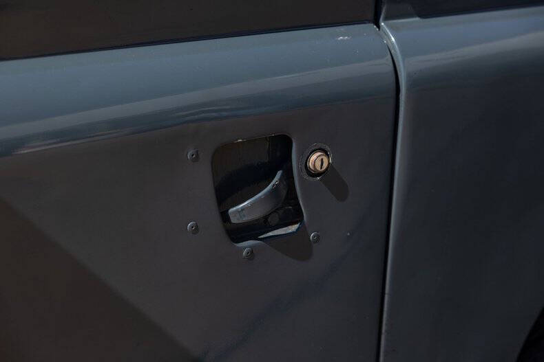 1983 Land Rover Santana