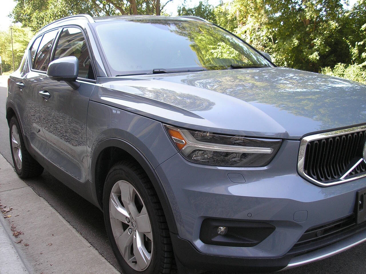 2022 Volvo XC40 for sale at Gesswein Auto Sales in Shakopee, MN