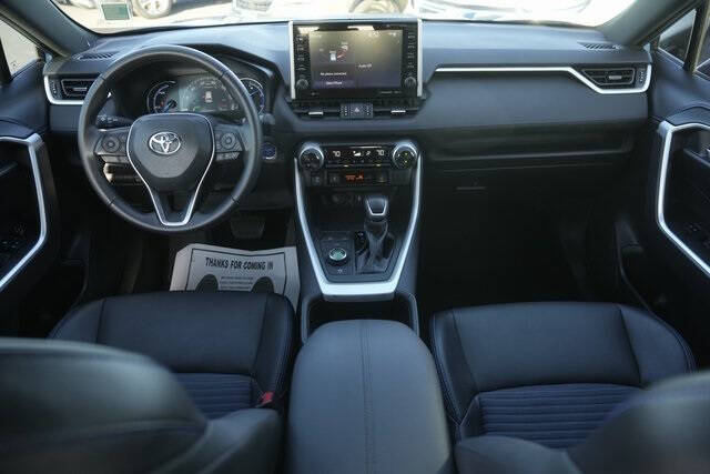 2022 Toyota RAV4 Hybrid XSE