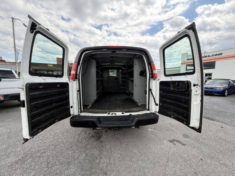 2016 Chevrolet Express 2500
