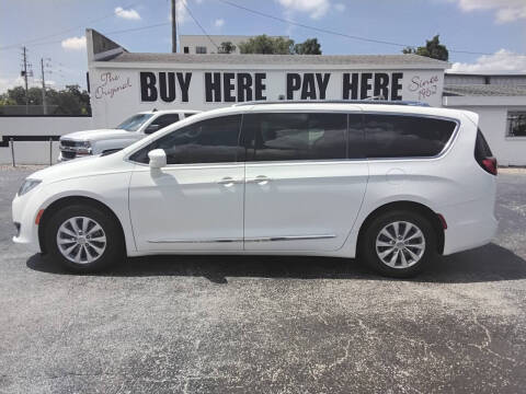 2018 Chrysler Pacifica Touring L