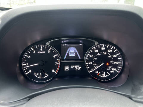 2014 Nissan Pathfinder SV