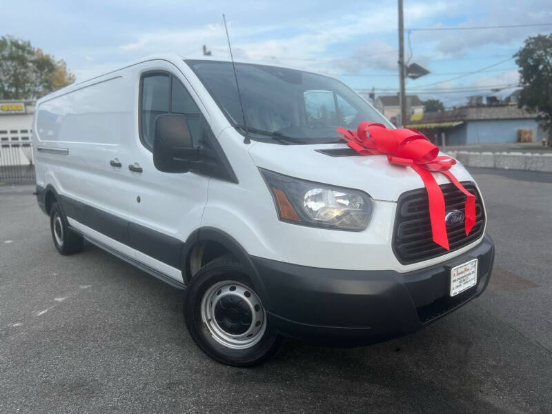 2017 Ford Transit for sale at Speedway Motors in Paterson NJ