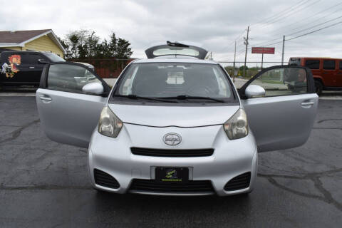 2013 Scion iQ