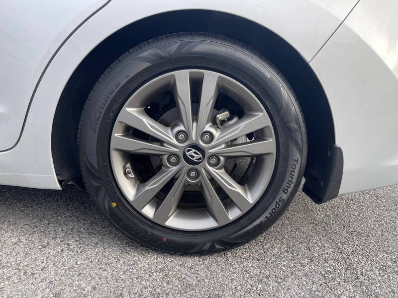 2018 Hyundai Elantra Value Edition