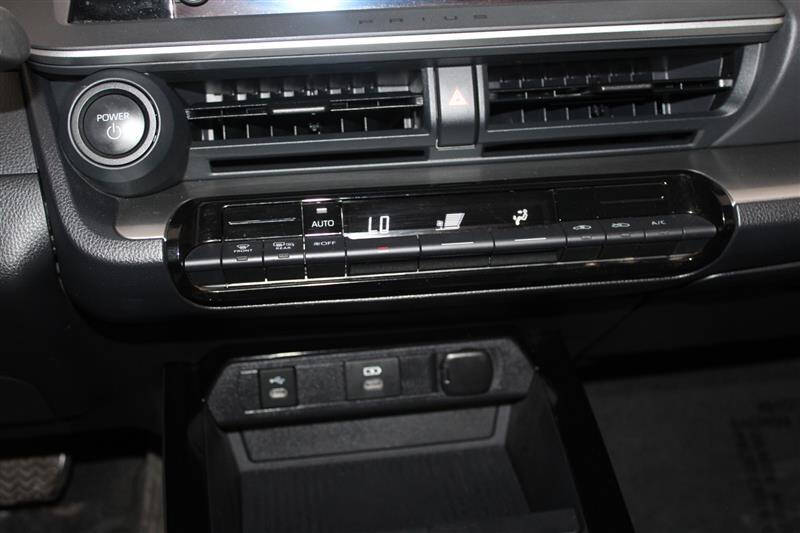 2023 Toyota Prius LE