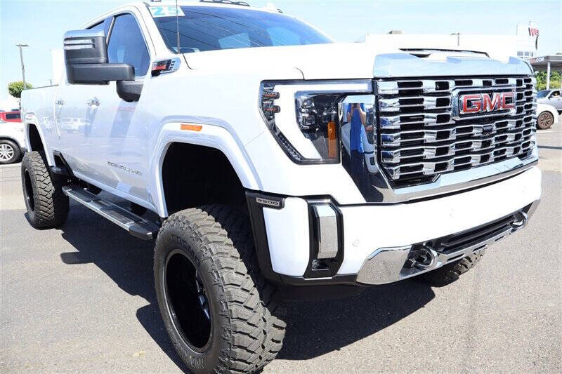 2025 GMC Sierra 3500HD