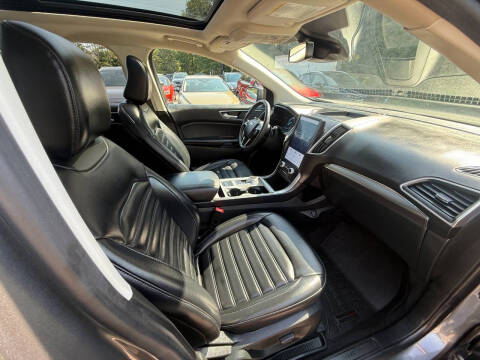2022 Ford Edge SEL