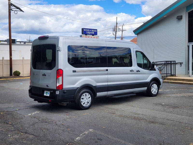 2024 Ford Transit 350 XLT