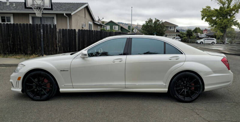 2010 Mercedes-Benz S-Class S 63 AMG