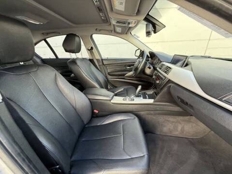 2013 BMW 3 Series 328i