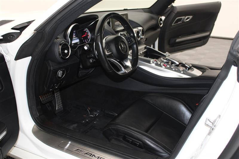 2017 Mercedes-Benz AMG GT