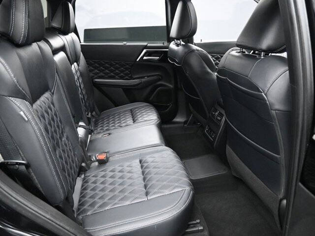 2023 Mitsubishi Outlander PHEV SEL