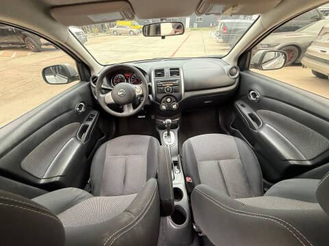2014 Nissan Versa 1.6 S