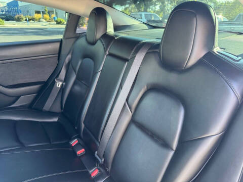 2022 Tesla Model 3 Performance